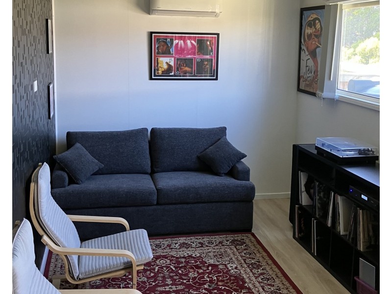 72 Mcintyre Drive, Altona VIC 3018