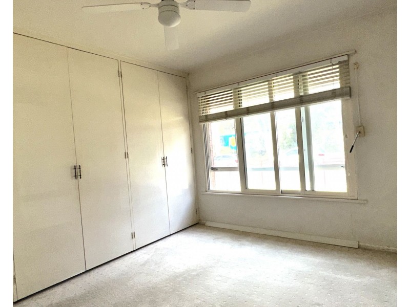 1/83 Railway Street North, Altona VIC 3018