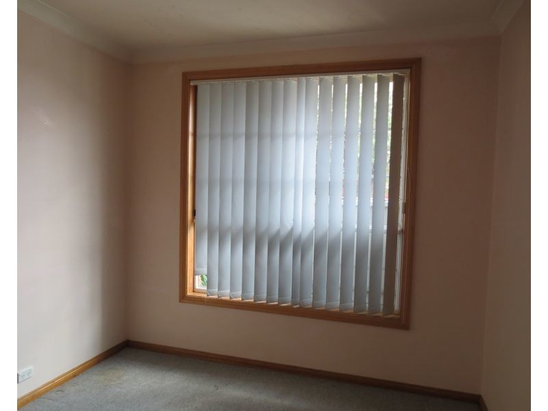 2/18 Karingal Street, Altona VIC 3018