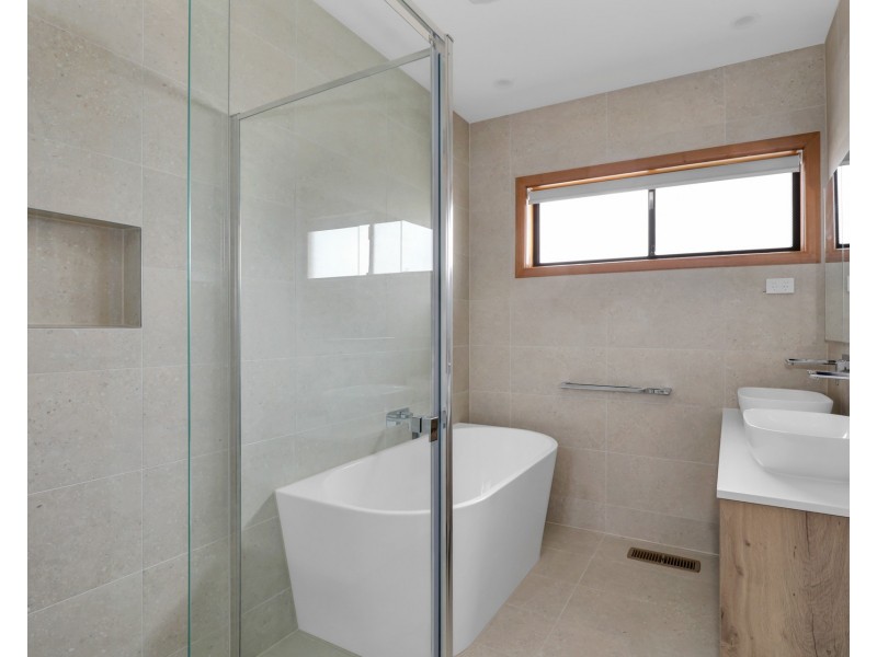 30 Mahon Avenue, Altona North VIC 3025