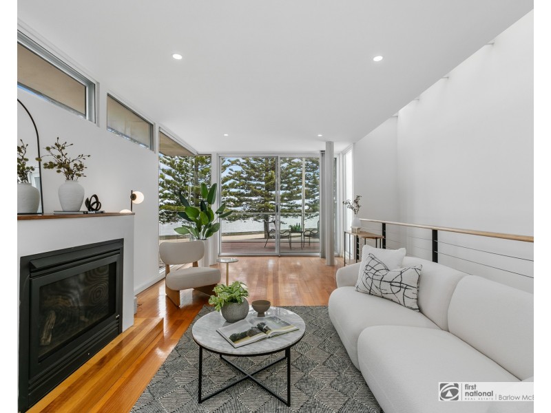 3/263 Esplanade, Altona VIC 3018