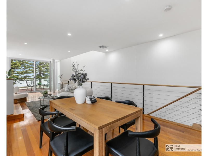 3/263 Esplanade, Altona VIC 3018