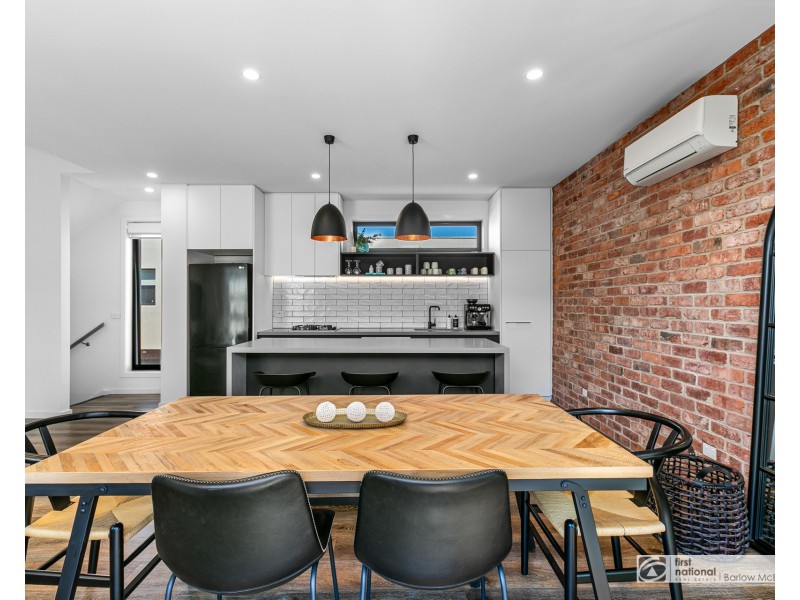 14 Glynn Avenue, Altona North VIC 3025