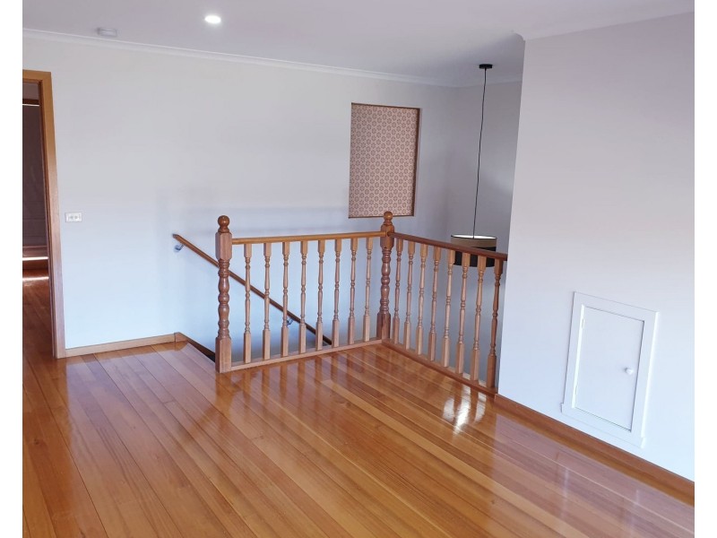 5 Pringle Place, Altona Meadows VIC 3028