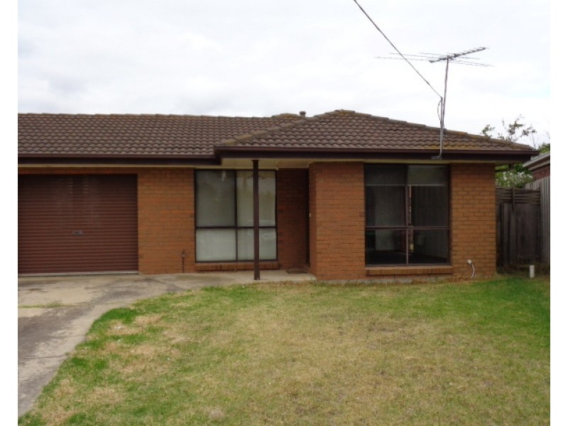 1/10 Cox Court, Altona Meadows VIC 3028