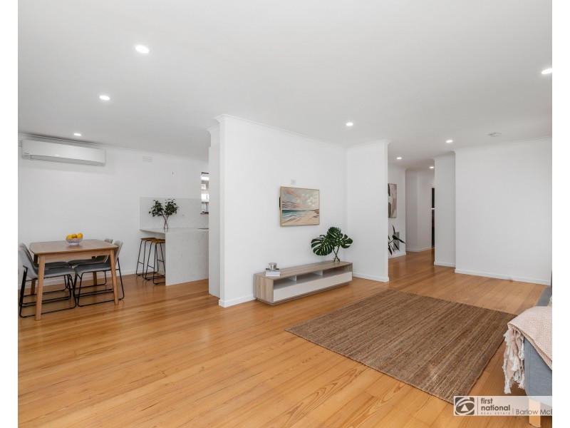 1B Curlew Avenue, Altona VIC 3018