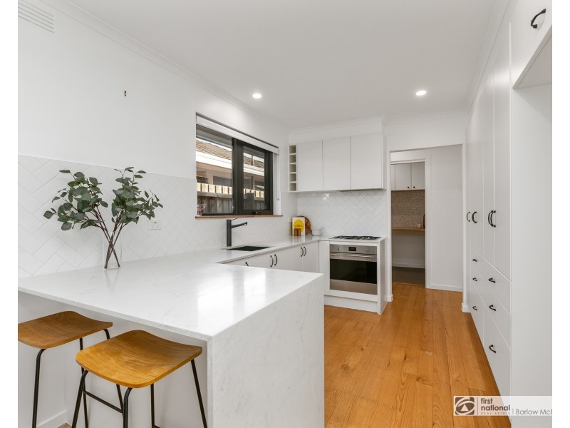 1B Curlew Avenue, Altona VIC 3018