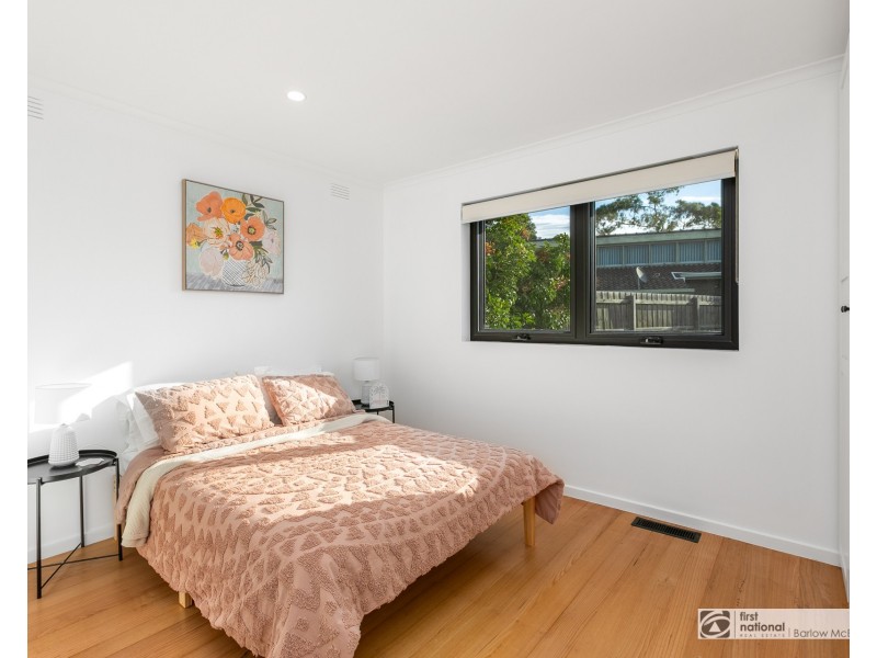 1B Curlew Avenue, Altona VIC 3018