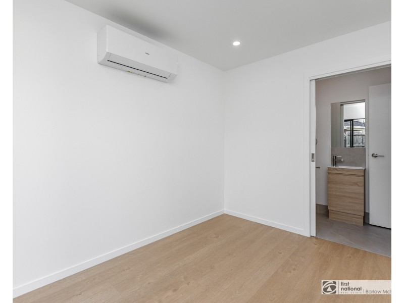 1B Curlew Avenue, Altona VIC 3018