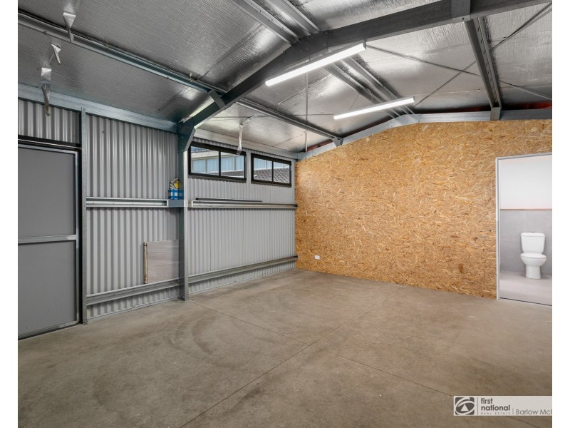 1B Curlew Avenue, Altona VIC 3018