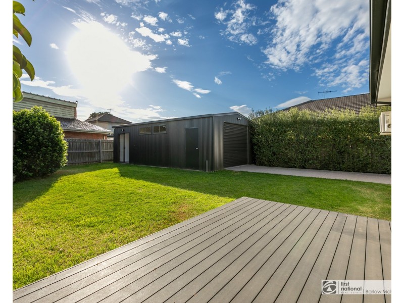 1B Curlew Avenue, Altona VIC 3018
