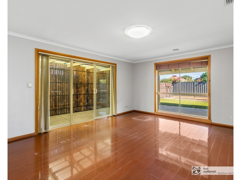 17 Nash Court, Altona Meadows VIC 3028