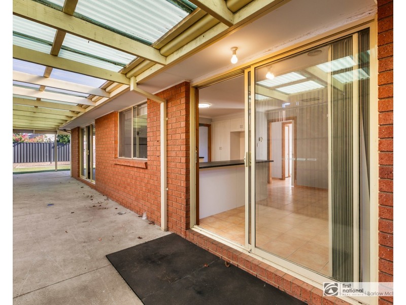 17 Nash Court, Altona Meadows VIC 3028