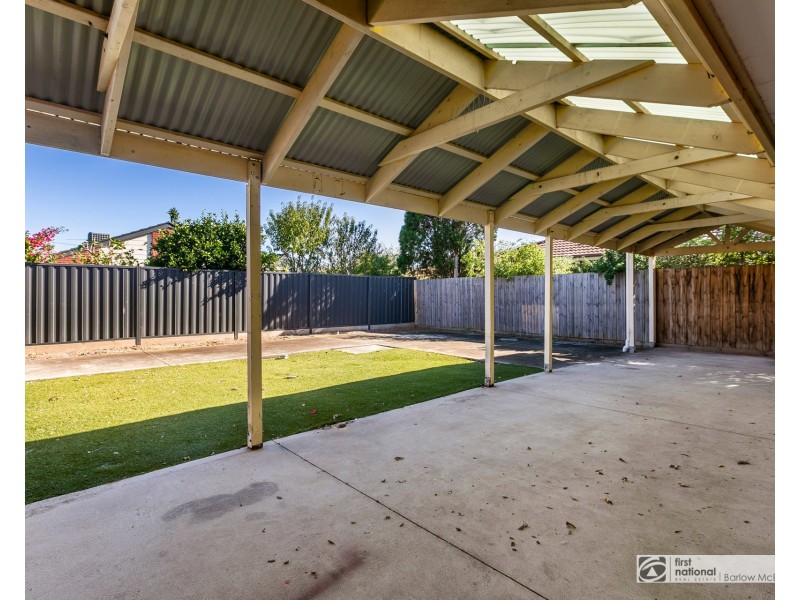 17 Nash Court, Altona Meadows VIC 3028