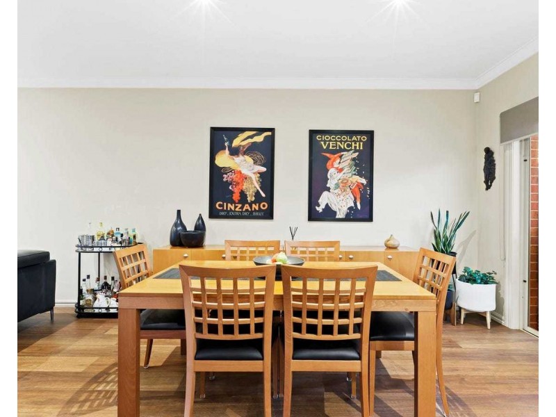 2/1 Rose Street, Altona VIC 3018