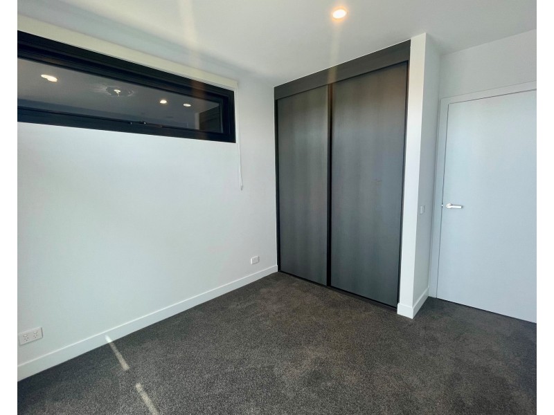 403/118 Pier Street, Altona VIC 3018