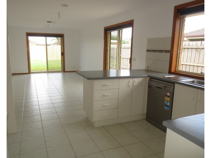 2 Russell Court, Altona Meadows VIC 3028