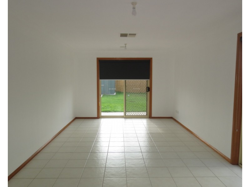 2 Russell Court, Altona Meadows VIC 3028