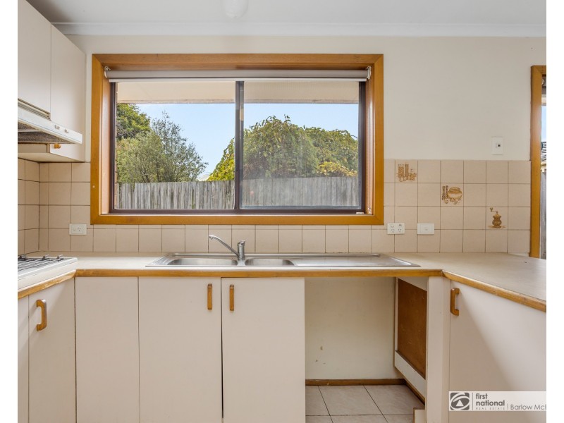 1/10 Cox Court, Altona Meadows VIC 3028