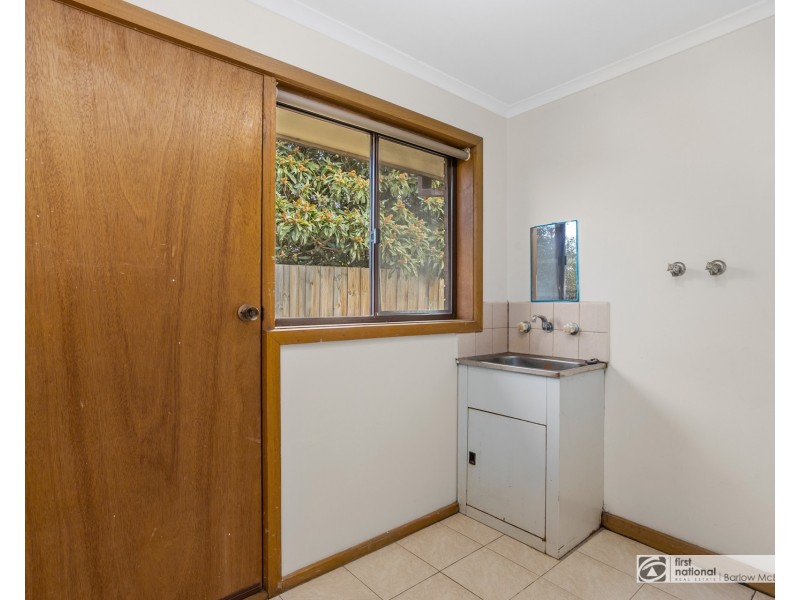 1/10 Cox Court, Altona Meadows VIC 3028