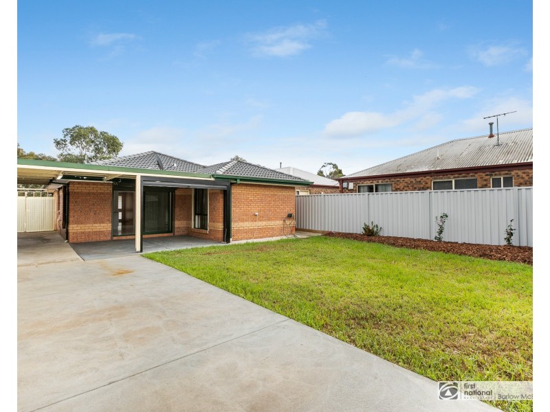 8 Nielsen Court, Altona Meadows VIC 3028