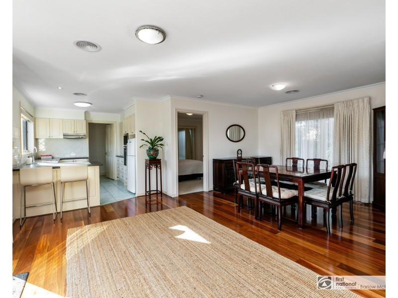 2/15-17 Railway Street, Altona VIC 3018