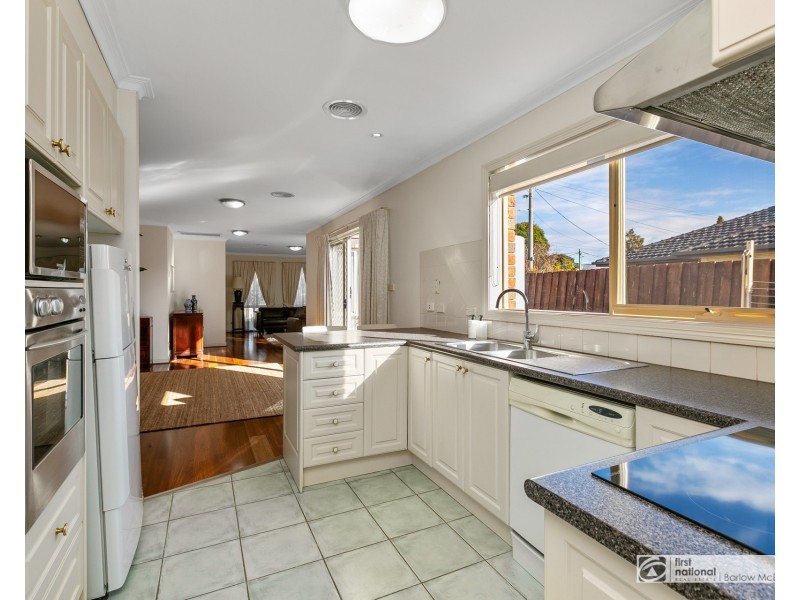 2/15-17 Railway Street, Altona VIC 3018