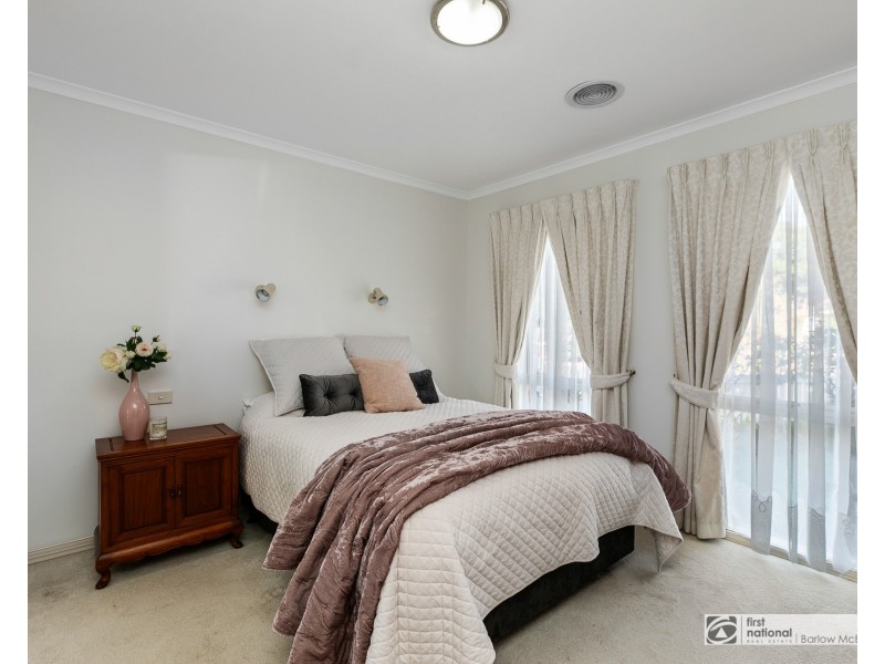 2/15-17 Railway Street, Altona VIC 3018