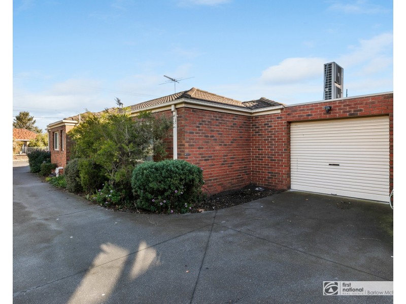 2/15-17 Railway Street, Altona VIC 3018