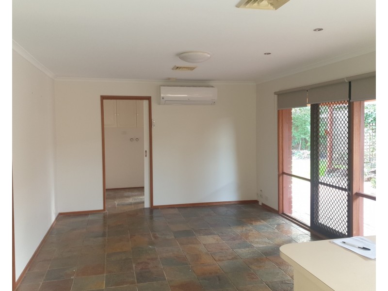 6 Pringle Place, Altona Meadows VIC 3028
