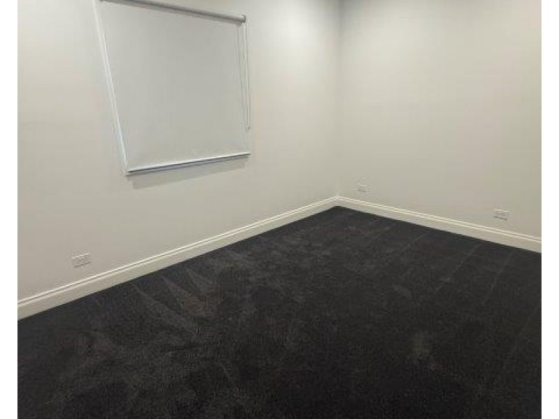 105 Civic Parade, Altona VIC 3018