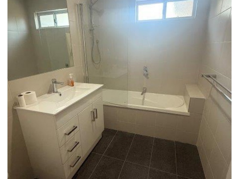 105 Civic Parade, Altona VIC 3018