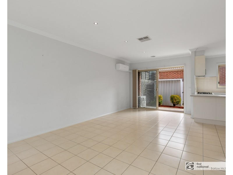 1/36 Myers Parade, Altona Meadows VIC 3028