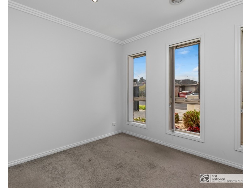 1/36 Myers Parade, Altona Meadows VIC 3028