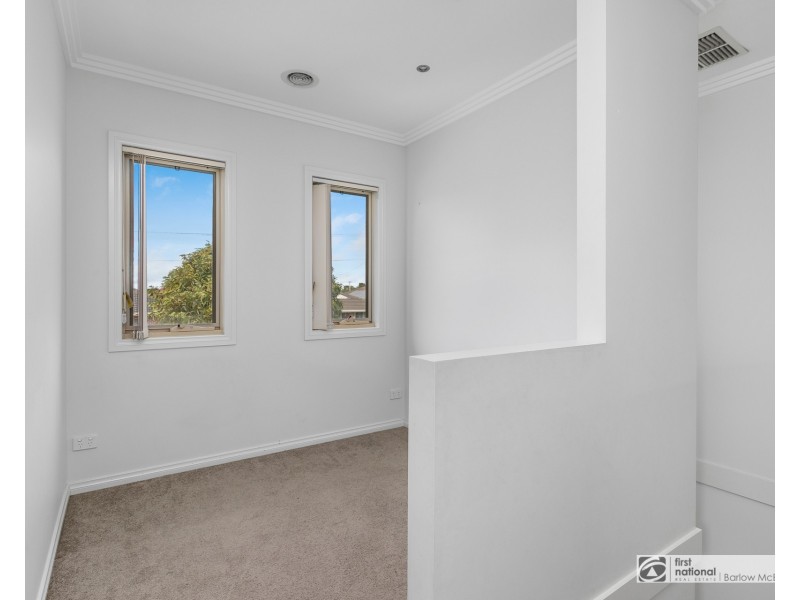 1/36 Myers Parade, Altona Meadows VIC 3028