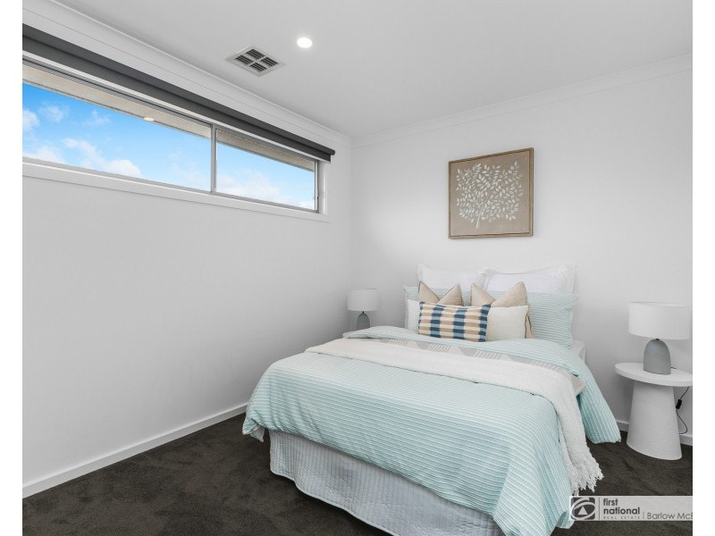 16A Charles Road, Altona VIC 3018