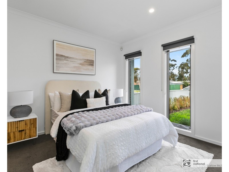 16A Charles Road, Altona VIC 3018