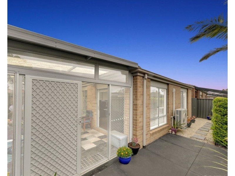 5 Breasley Parkway, Point Cook VIC 3030