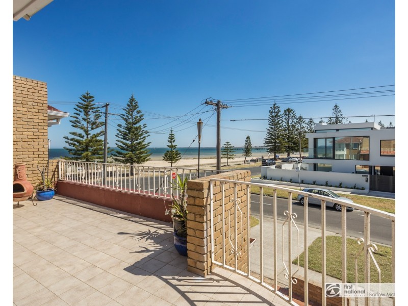 2/97 Esplanade, Altona VIC 3018