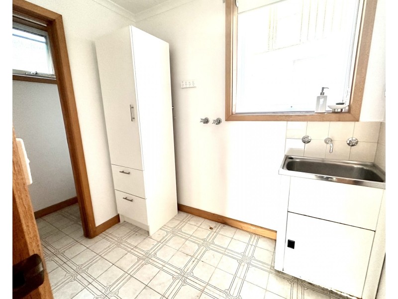 2/97 Esplanade, Altona VIC 3018