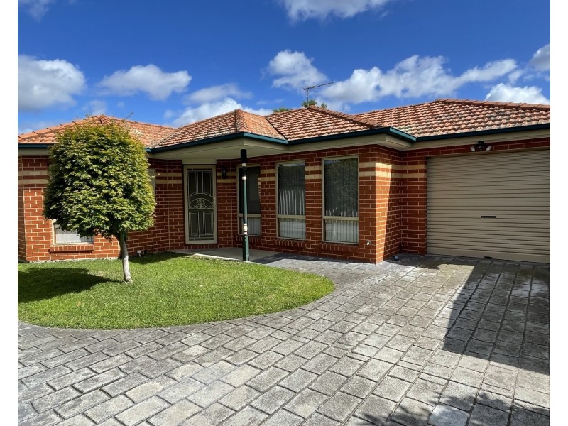 2/19 Upton Street, Altona VIC 3018