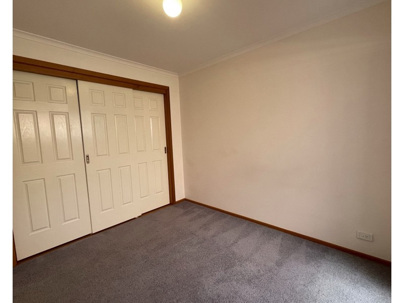 2/19 Upton Street, Altona VIC 3018