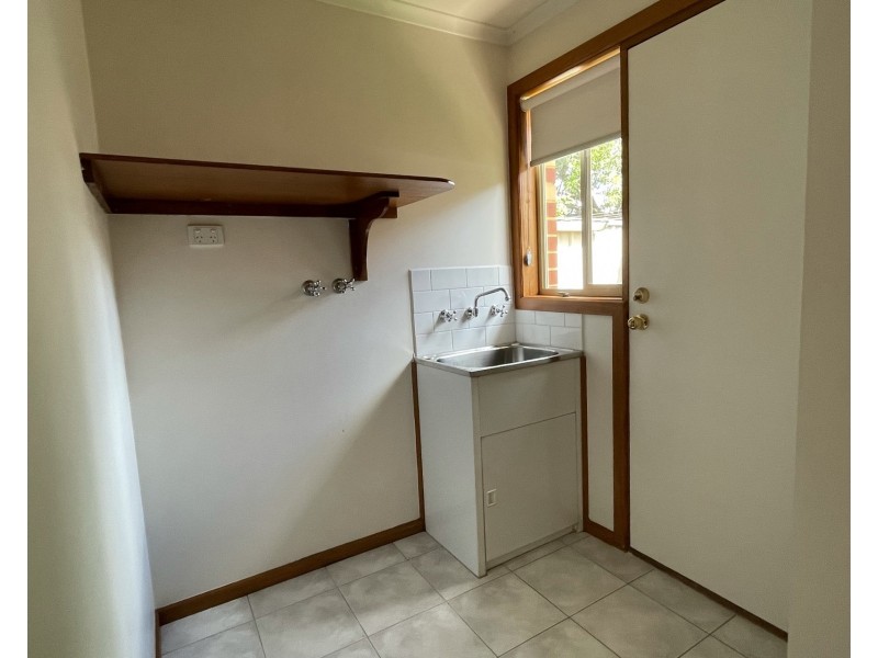 2/19 Upton Street, Altona VIC 3018