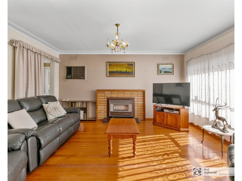 30 Waters Drive, Seaholme VIC 3018