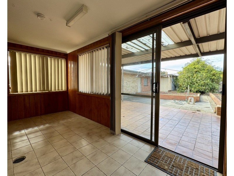 136 Seventh Avenue, Altona North VIC 3025