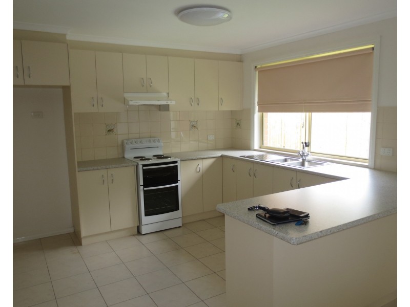 2/50 Victoria Street, Altona Meadows VIC 3028