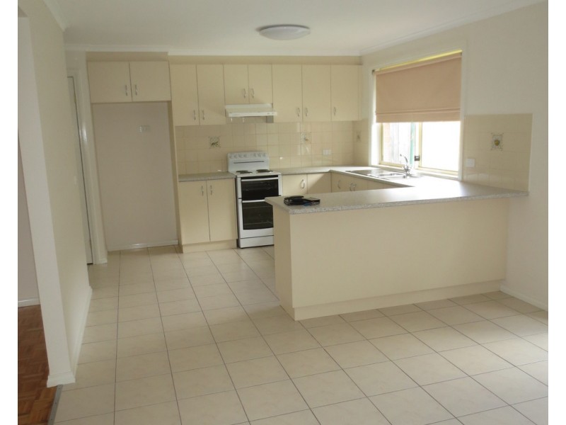 2/50 Victoria Street, Altona Meadows VIC 3028