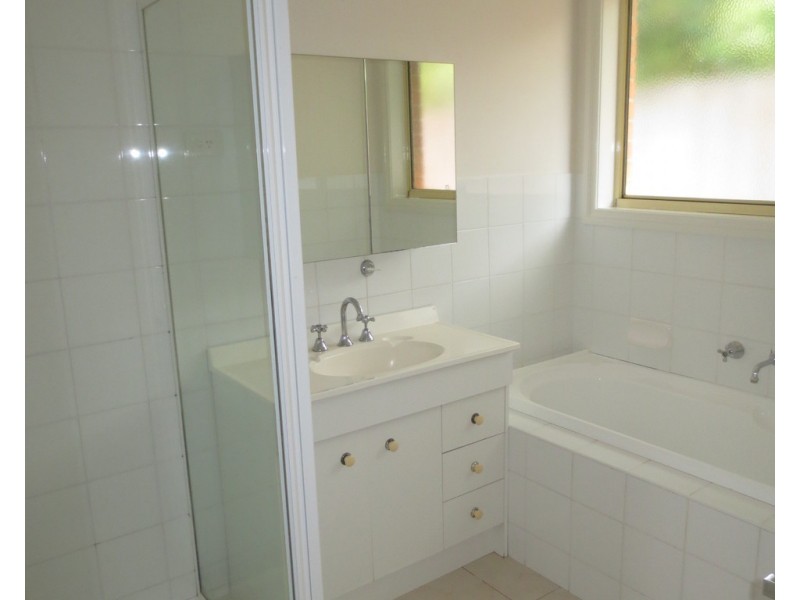 2/50 Victoria Street, Altona Meadows VIC 3028