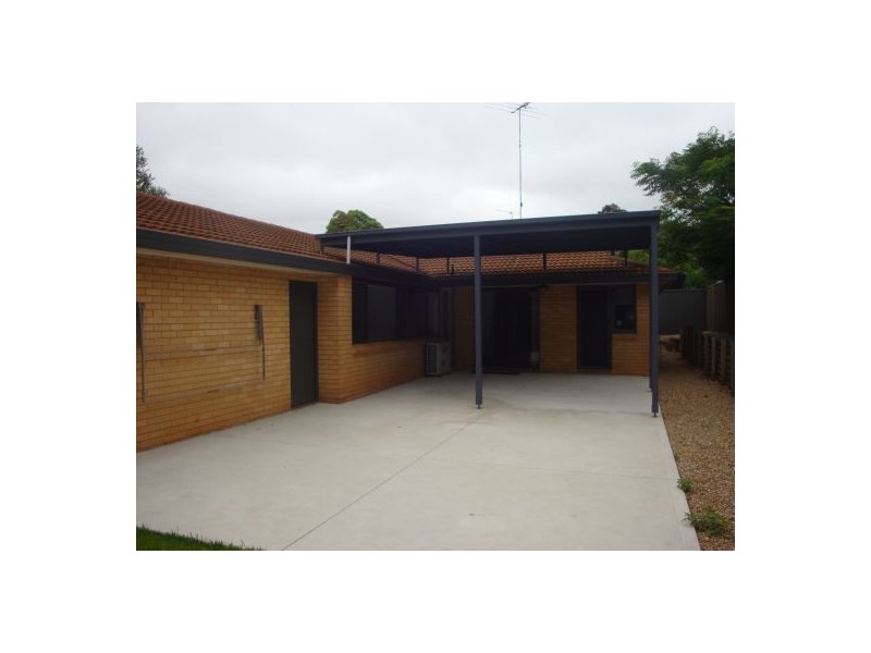 5 Rhodes Place, Kellyville NSW 2155