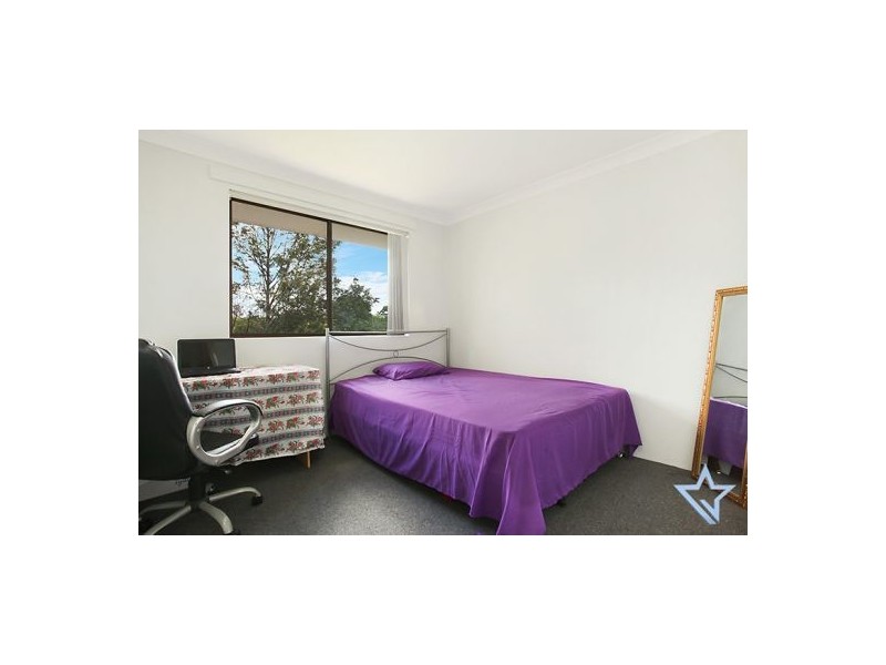 15/227 Targo Road, Girraween NSW 2145